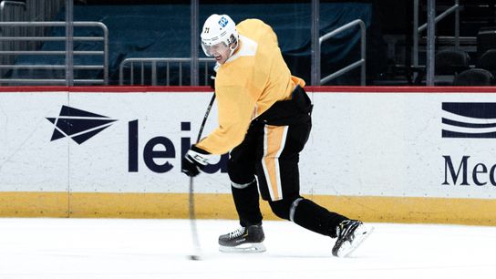 Malkin 'not 100 percent' in playoffs, DeSmith had groin injury taken at PPG Paints Arena (Penguins)